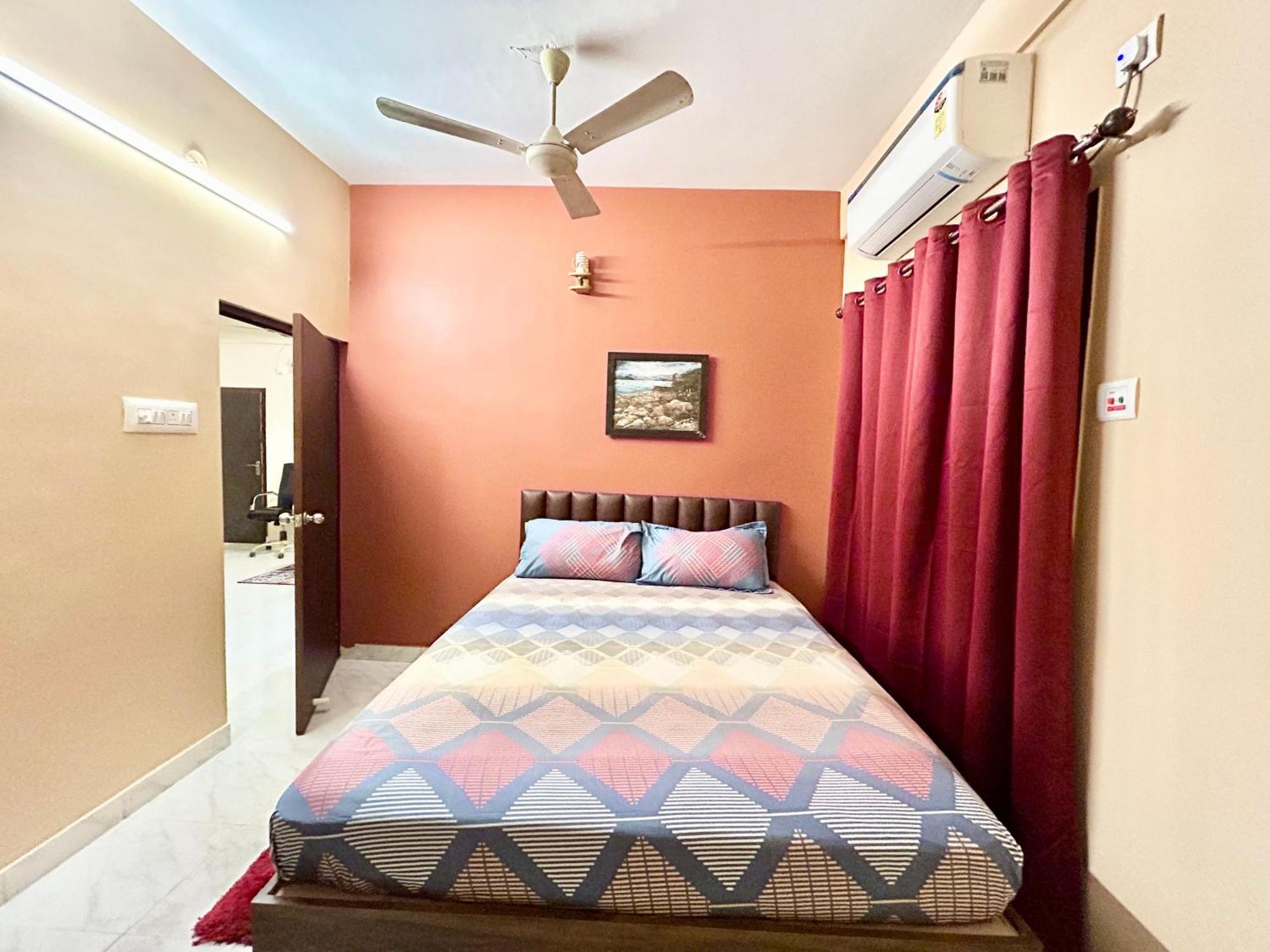 Cozy 2Bhk Apt Near Ruby Hospital & Em Bypass Καλκούτα Εξωτερικό φωτογραφία