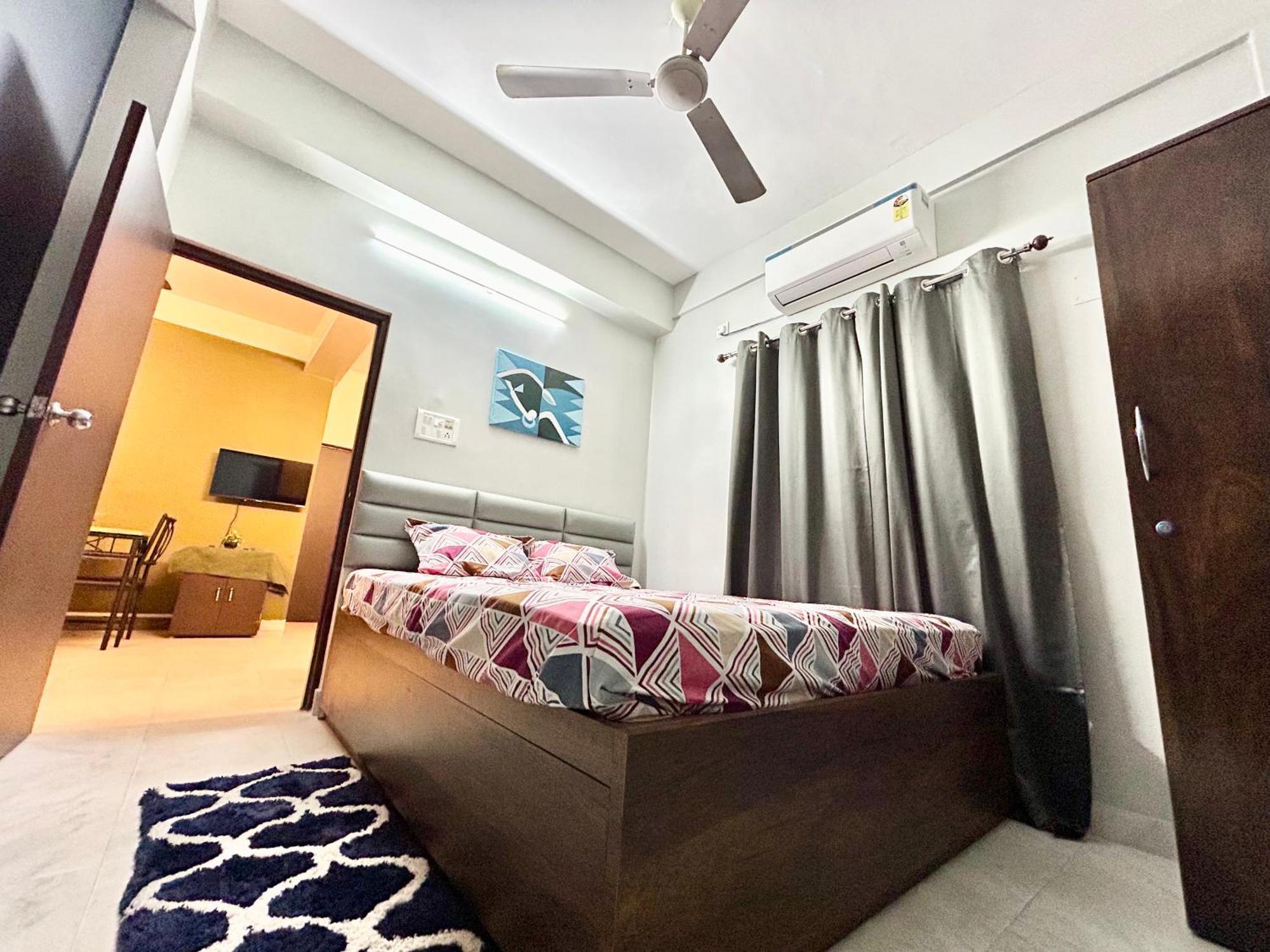 Cozy 2Bhk Apt Near Ruby Hospital & Em Bypass Καλκούτα Εξωτερικό φωτογραφία